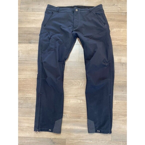 Kuhl Klash Men's Size 42x34 Dark Gray Hiking Outdoors 5154 Softshell Lined Pants